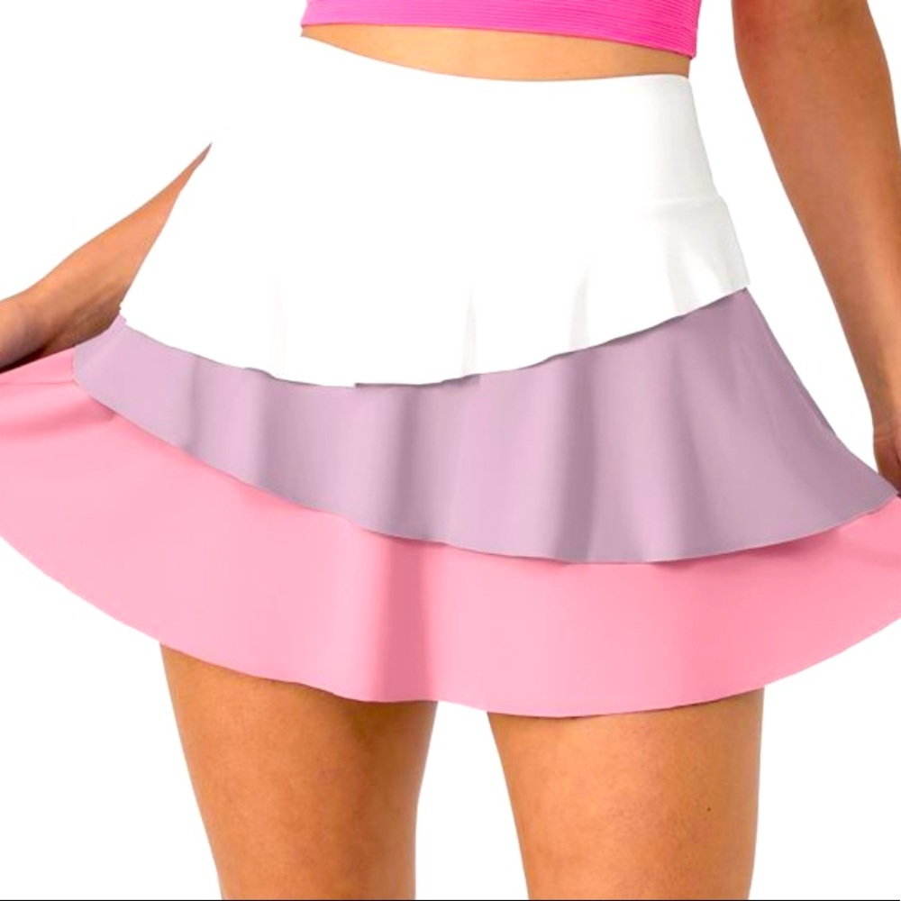 Ruffled golf or tennis skirt